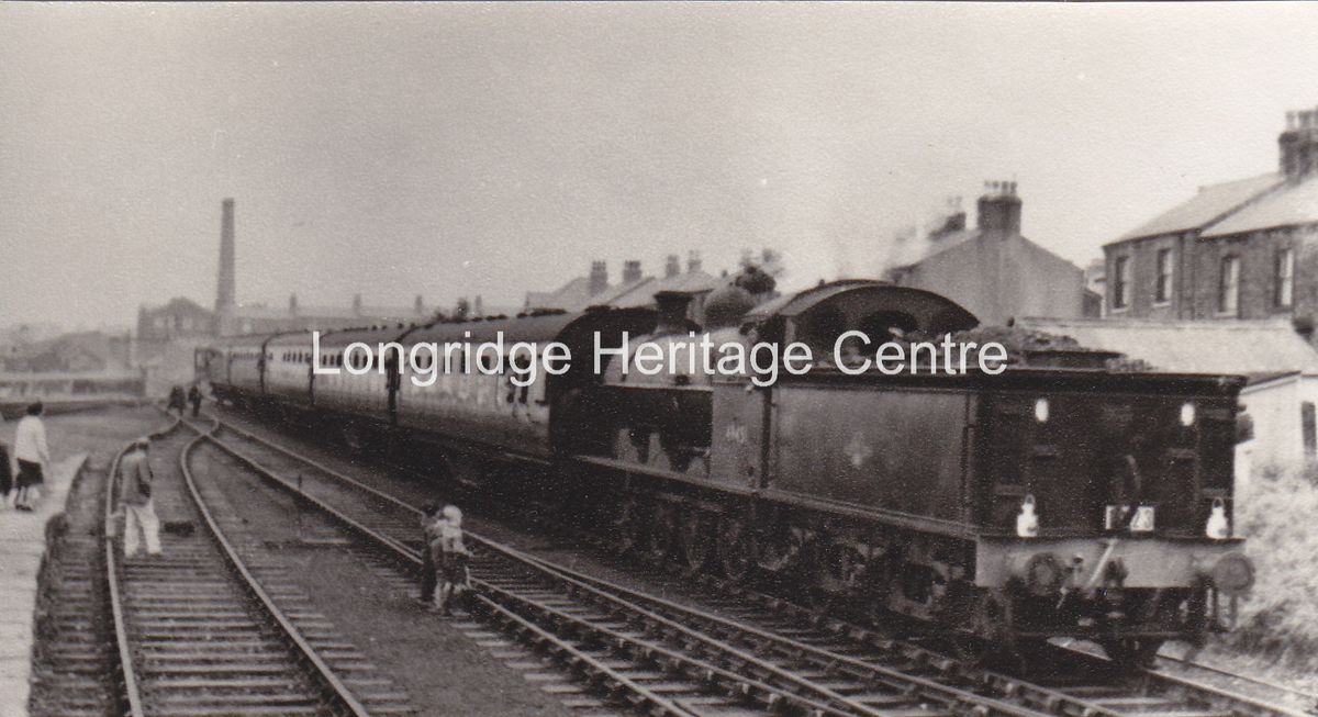 350A - Railway - Special waiting to return to Preston - 1962